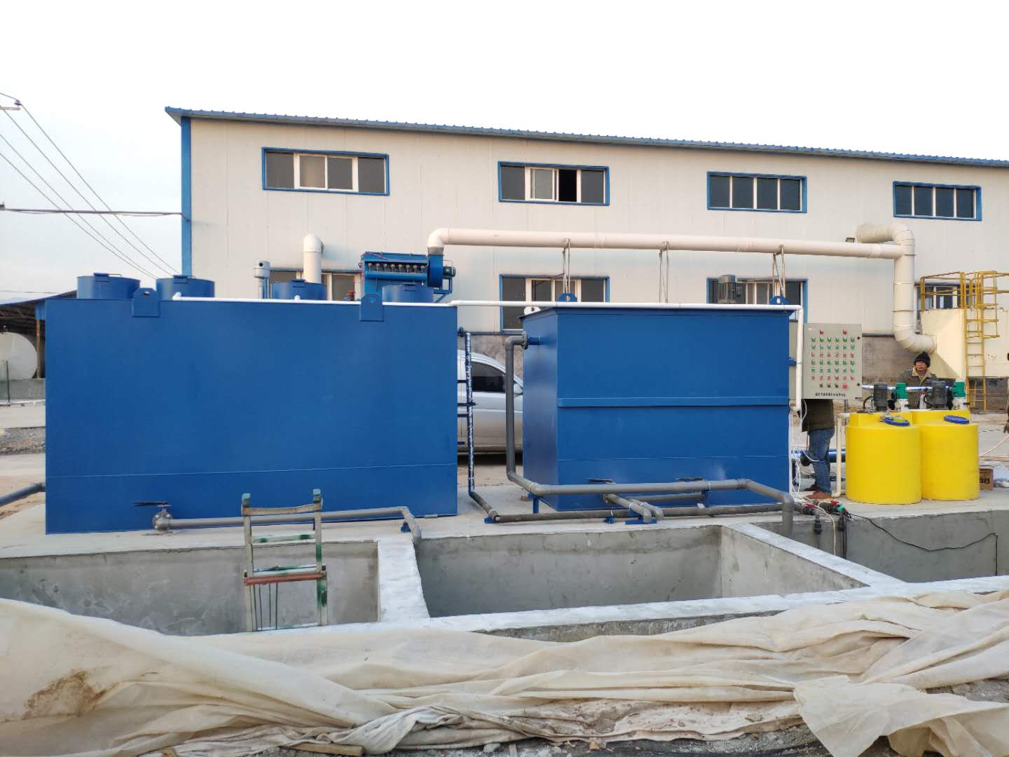 豆制品厂内射后入在线观看一区